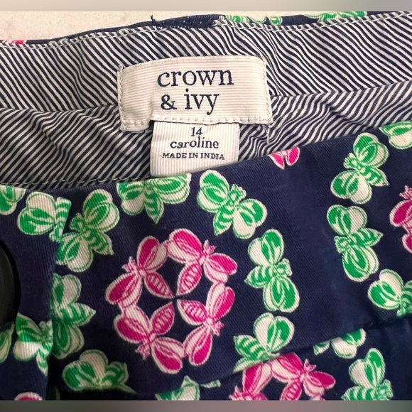 New Crown & Ivy Caroline Navy Blue Green Pink Insect Print Shorts Size 14 - Picture 3 of 3